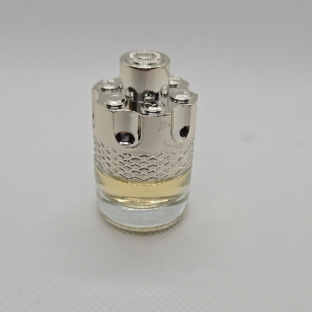 Azzaro Wanted Eau De Toilette Mini - .17 Fl Oz